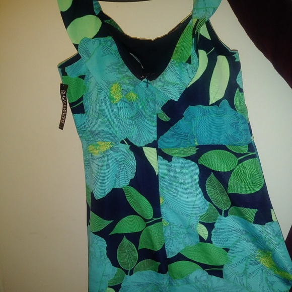 Eva Mendes New York & Company - Picture 2 of 2